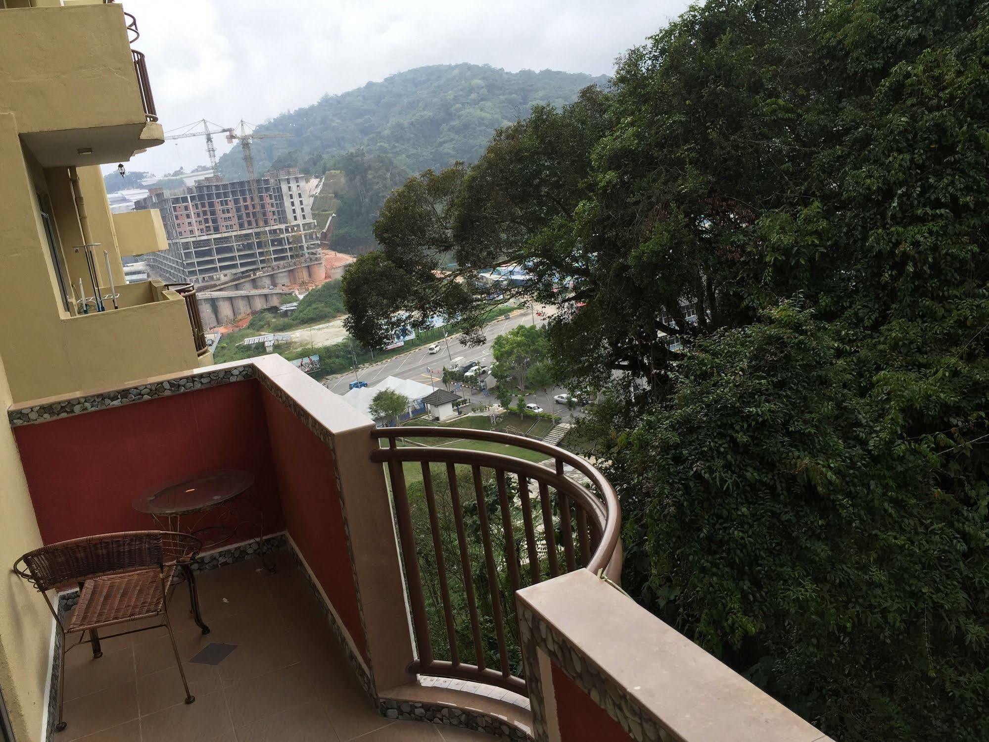 Cameron Pasar Malam Apartment @ Crown Imperial Court Cameron Highlands Exteriör bild